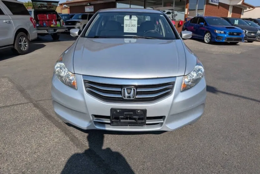 2012 Honda Accord LX photo 1