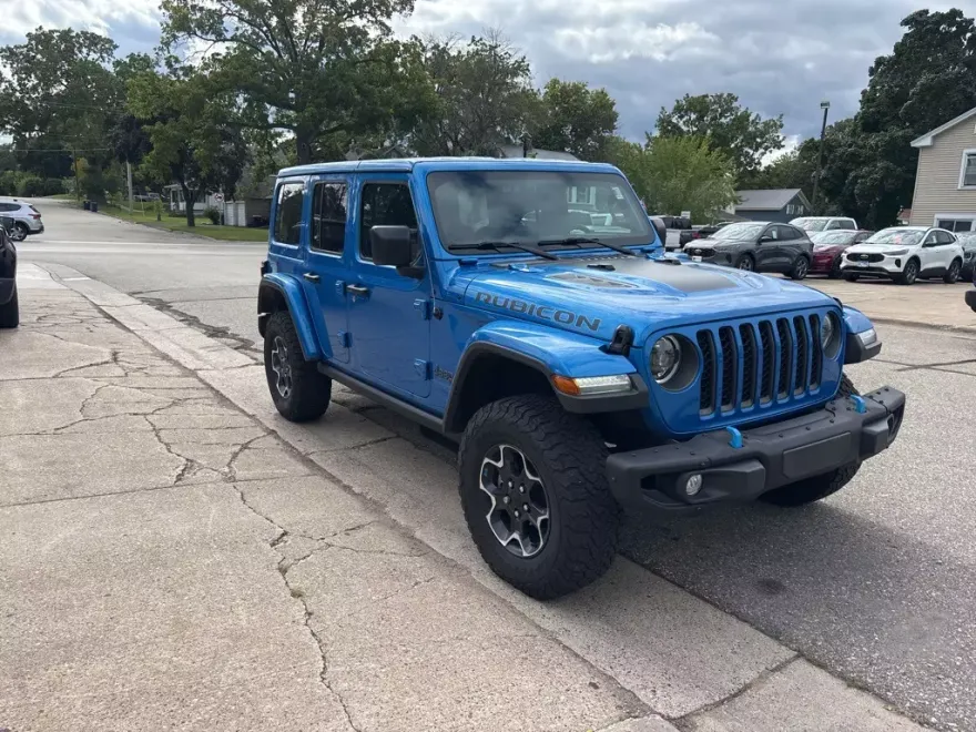 2023 Jeep Wrangler Rubicon 4xe photo 1