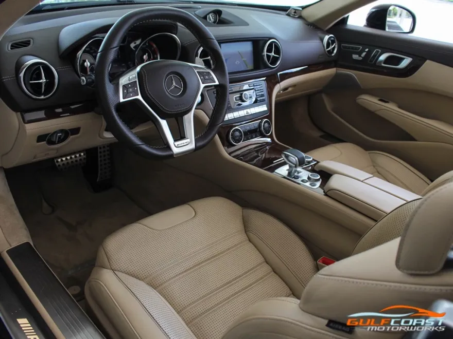 2013 Mercedes Benz SL 63 AMG photo 1