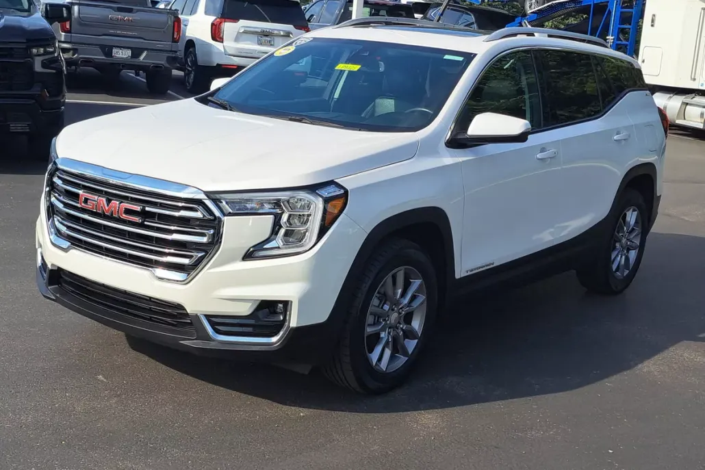 2022 Gmc Terrain SLT photo 1