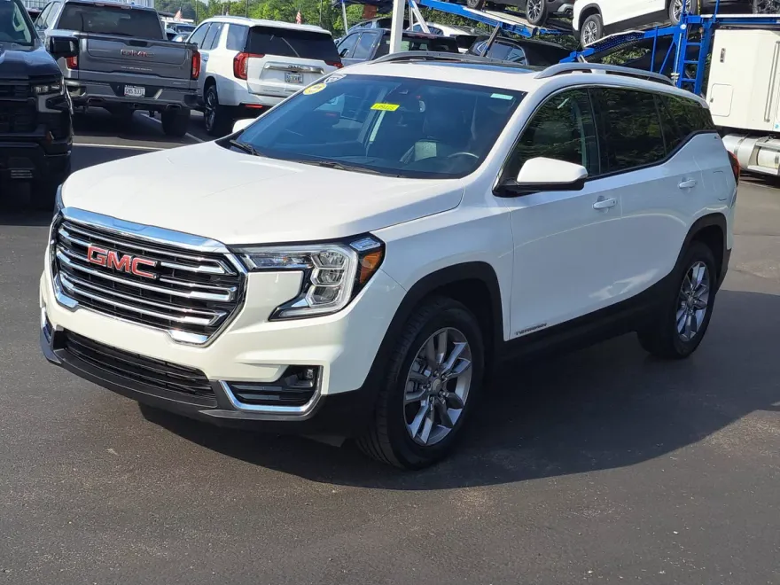 2022 Gmc Terrain SLT photo 1