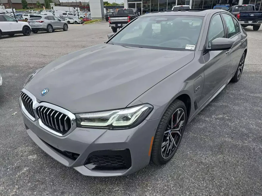 2022 Bmw 530e xDrive photo 1