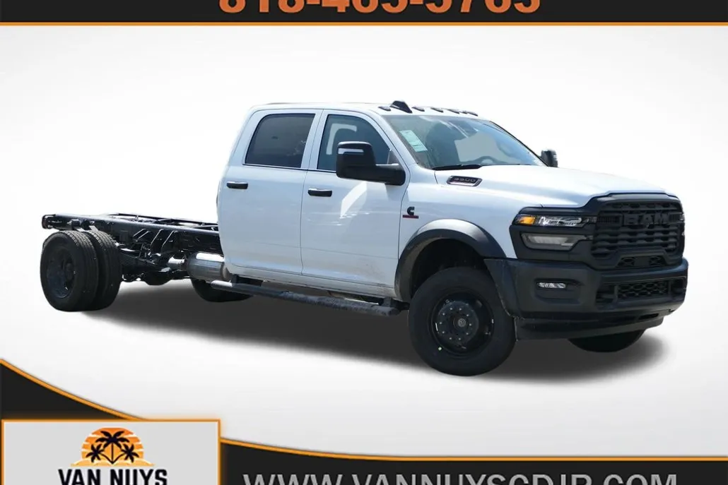 2026 Ram 5500 Tradesman photo 1