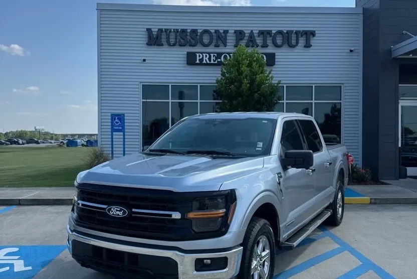 2024 Ford F-150 XLT photo 1