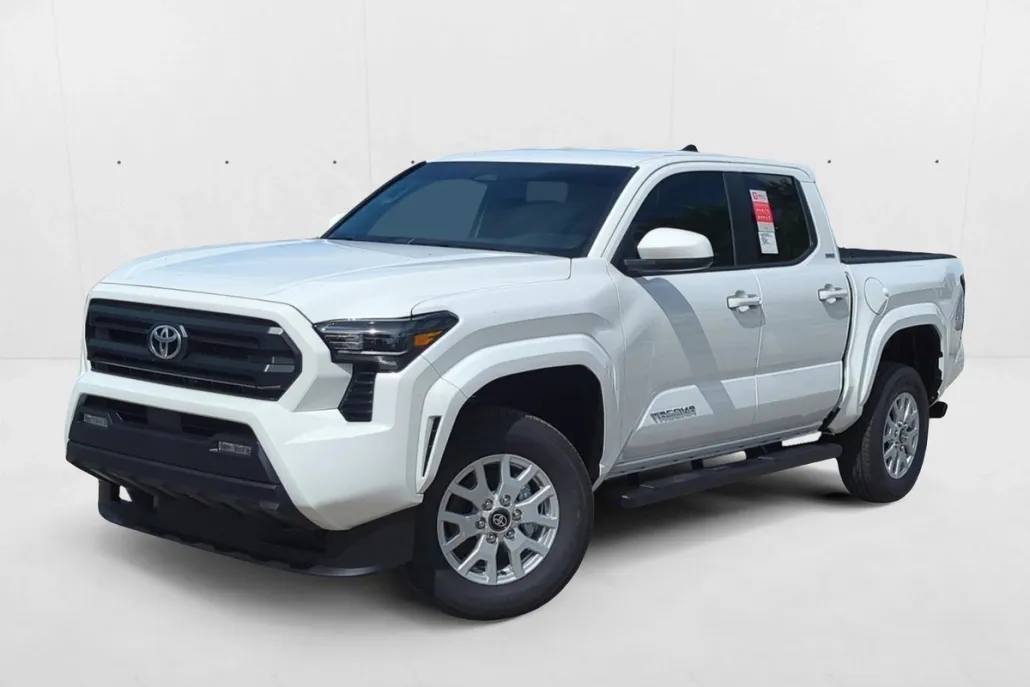 2024 Toyota Tacoma SR5 Double Cab photo 1