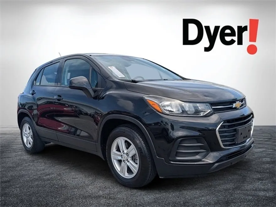 2020 Chevrolet Trax LS photo 1