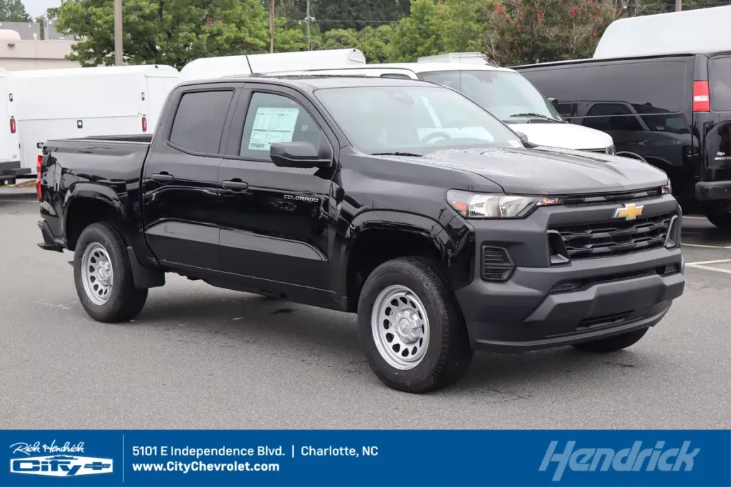 2026 Chevrolet Colorado Work Truck photo 1