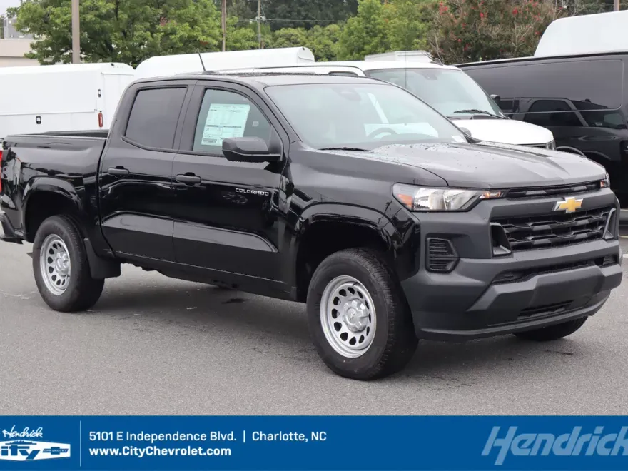 2026 Chevrolet Colorado Work Truck photo 1