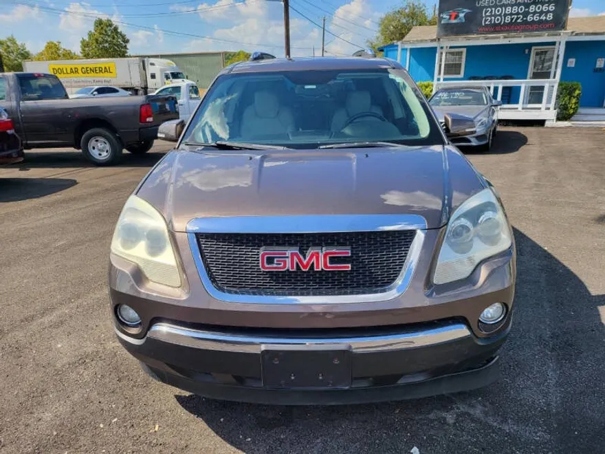 2008 Gmc Acadia SLT photo 1