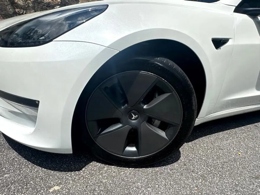 2023 Tesla Model 3 Long Range photo 43