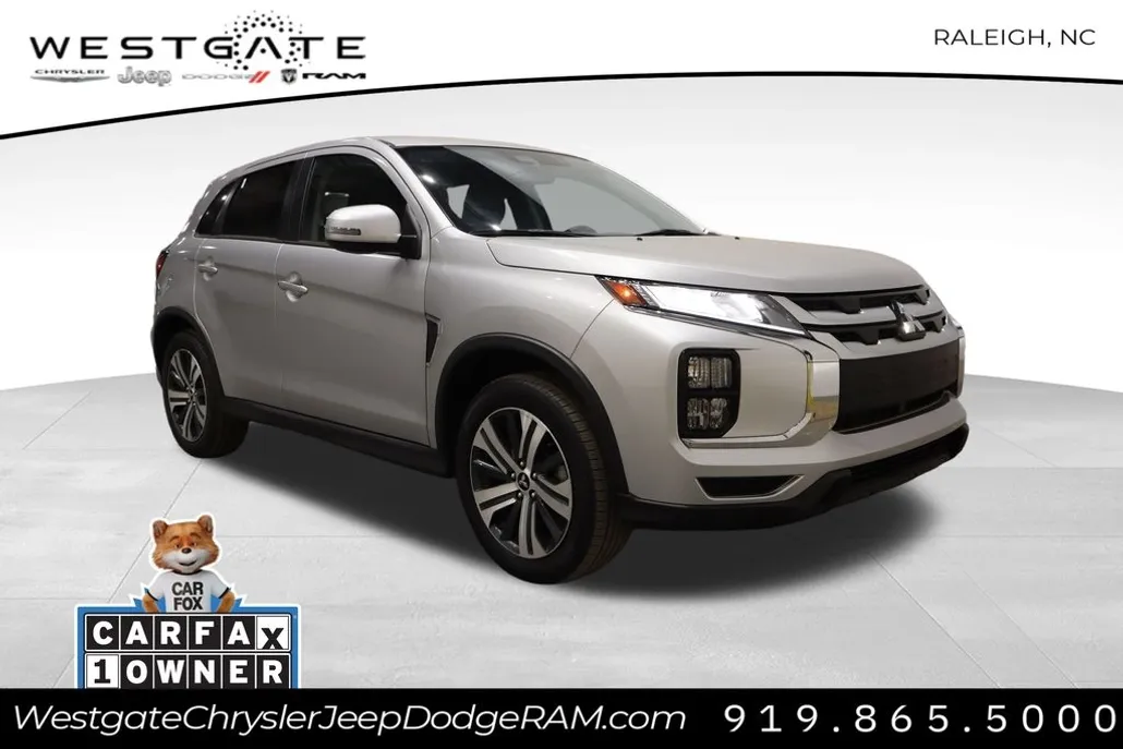 2024 Mitsubishi Outlander Sport ES photo 1