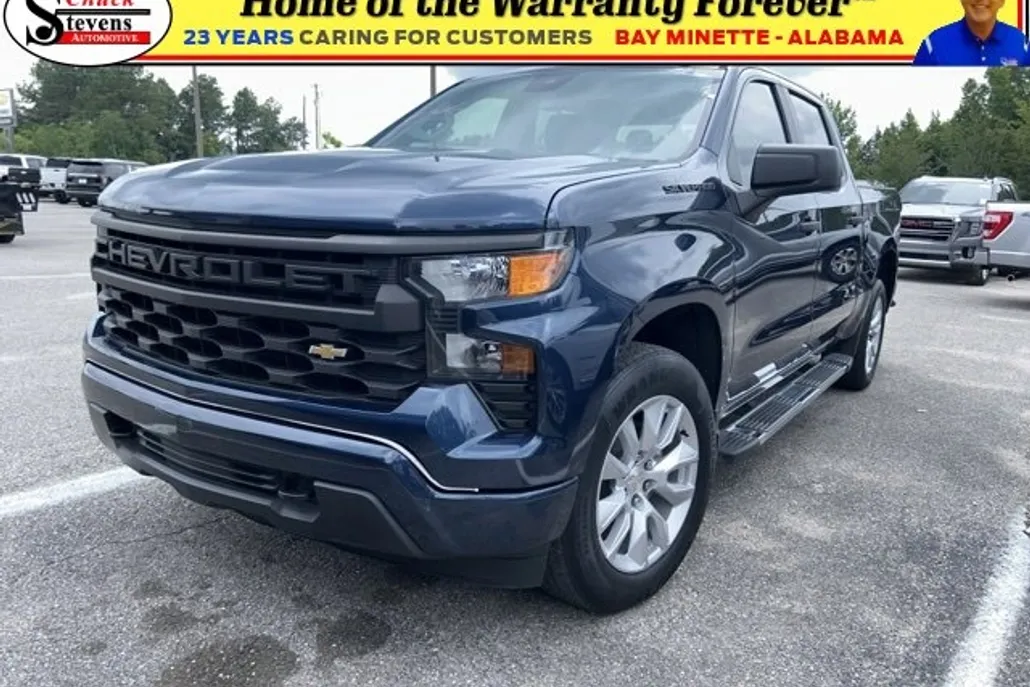 2022 Chevrolet Silverado 1500 Custom photo 1