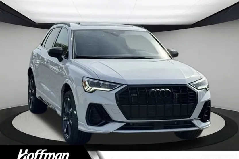 2025 Audi Q3 45 TFSI S line Premium Plus photo 1