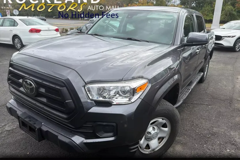 2021 Toyota Tacoma SR Double Cab V6 photo 1