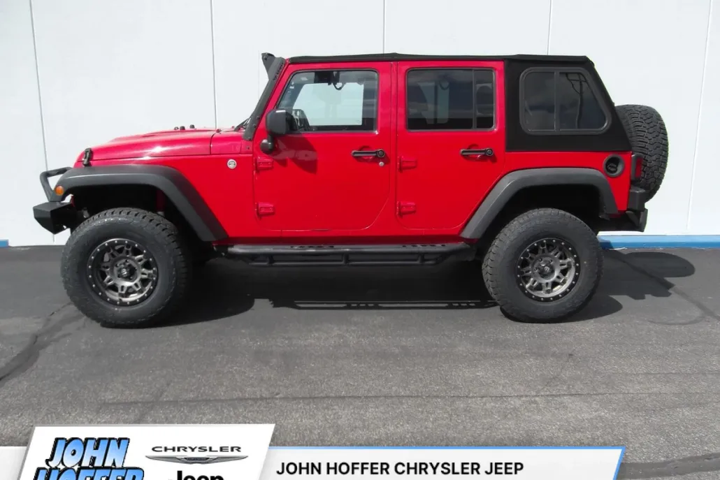 2014 Jeep Wrangler Unlimited Sport photo 1