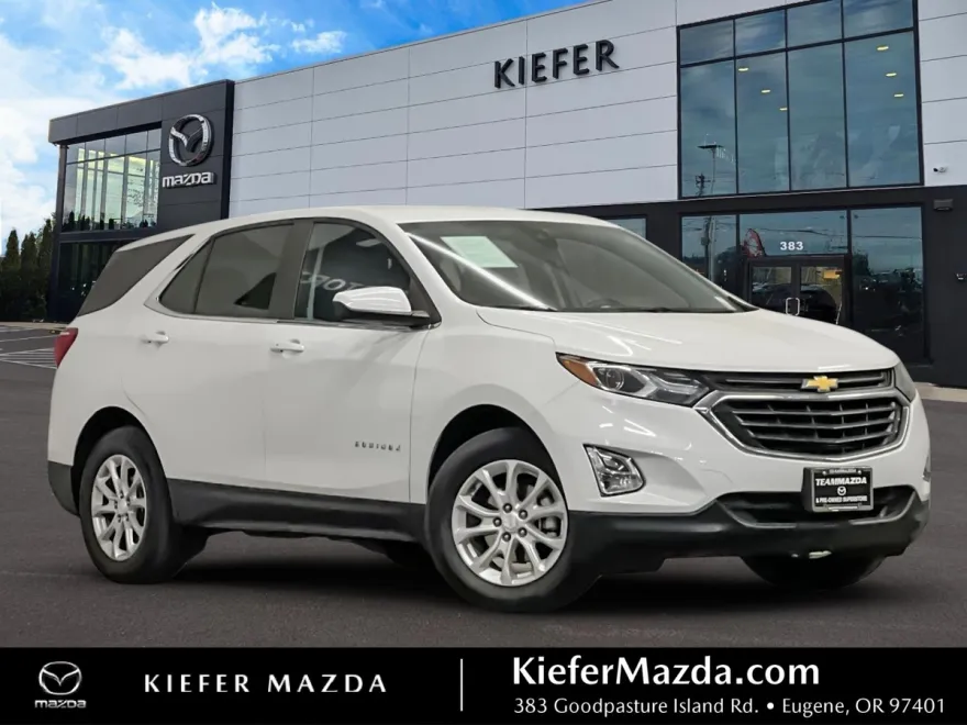 2021 Chevrolet Equinox LT photo 1