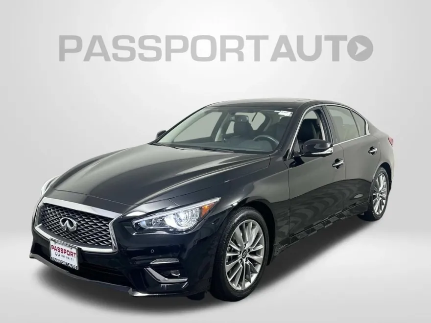 2022 Infiniti Q50 LUXE photo 1