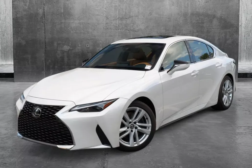 2024 Lexus IS 300 photo 1