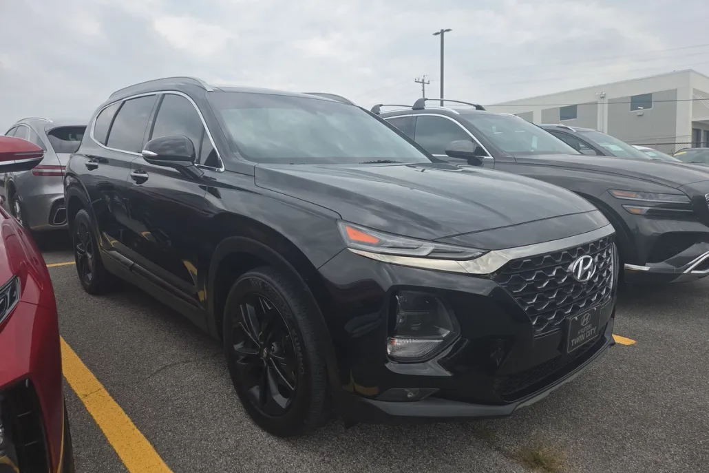 2019 Hyundai Santa Fe Ultimate photo 1