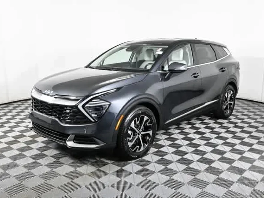2024 Kia Sportage EX photo 1