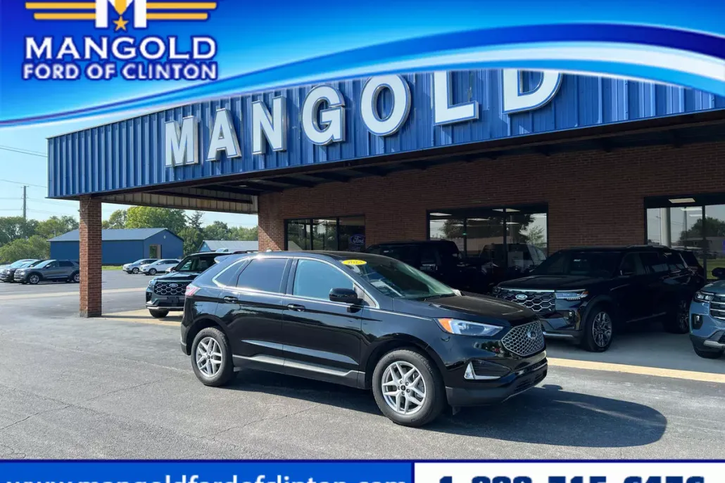 2023 Ford Edge SEL photo 1