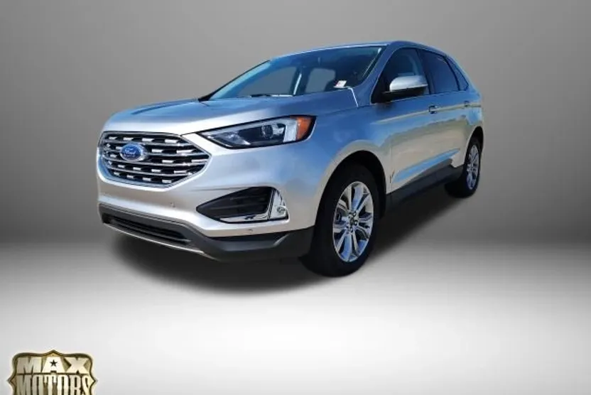 2024 Ford Edge Titanium photo 1