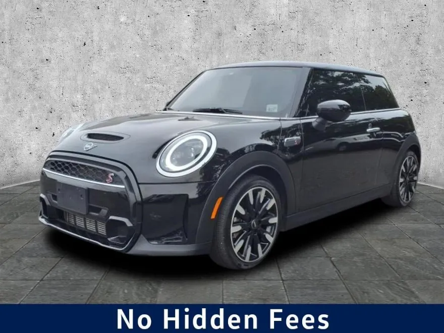 2022 Mini Cooper 2 Door Hardtop S photo 1