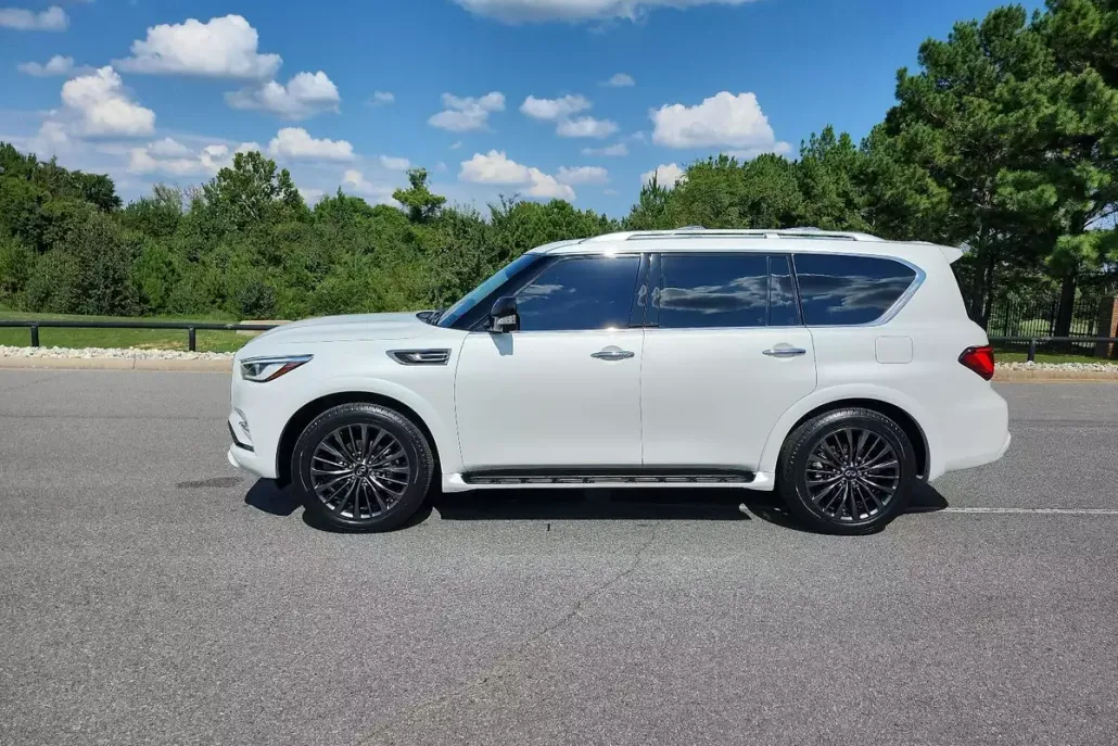 2023 Infiniti QX80 Premium Select photo 1