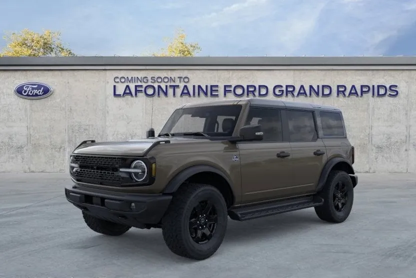 2025 Ford Bronco Outer Banks photo 1