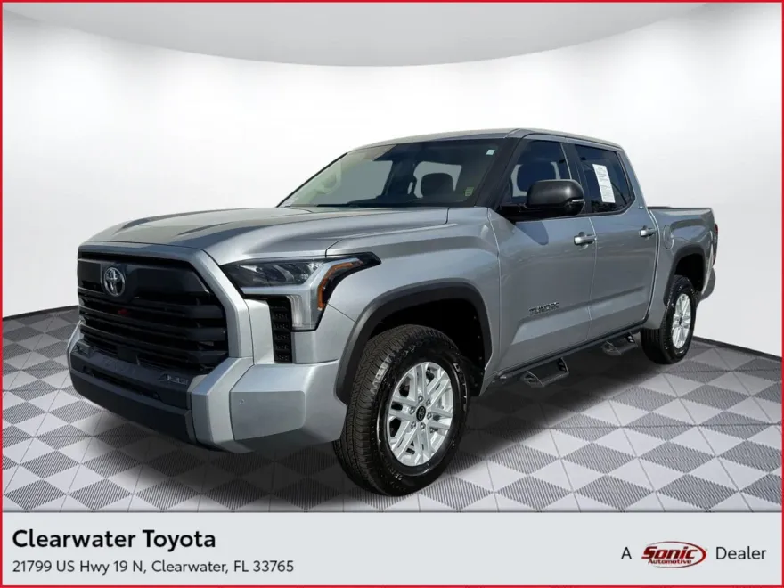 2024 Toyota Tundra SR5 CrewMax photo 1