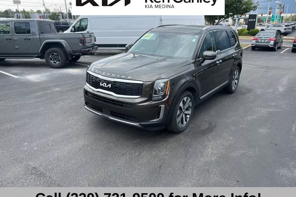 2022 Kia Telluride S photo 1