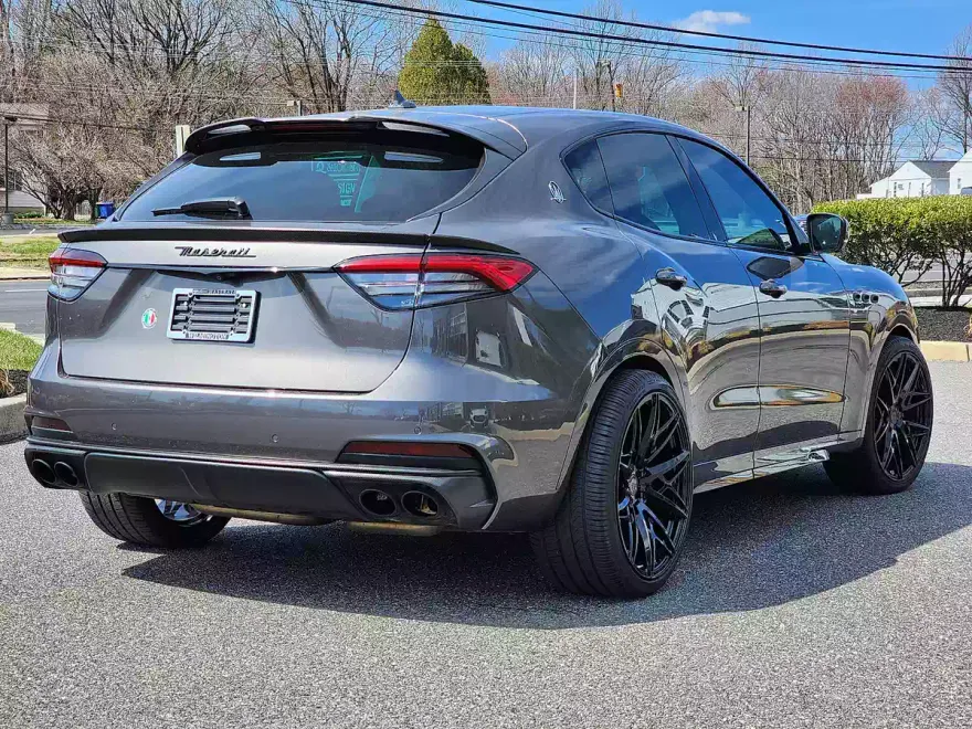 2019 Maserati Levante Trofeo photo 1