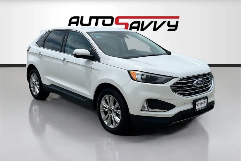 2024 Ford Edge Titanium photo 1