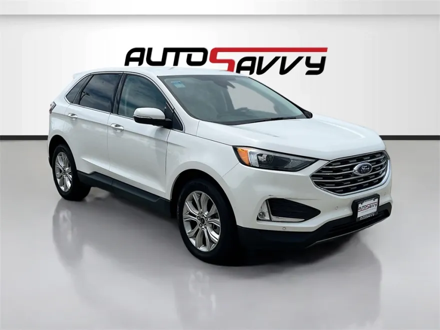 2024 Ford Edge Titanium photo 1