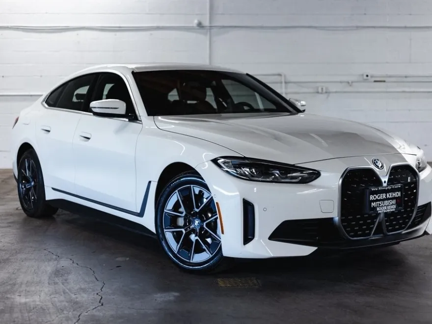 2024 Bmw i4 xDrive40 photo 1