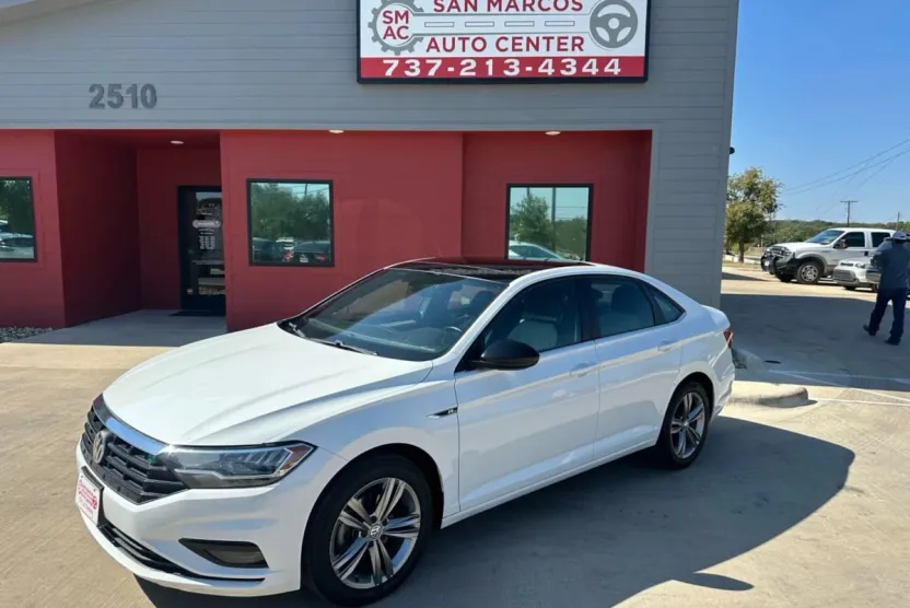 2019 Volkswagen Jetta SE photo 1