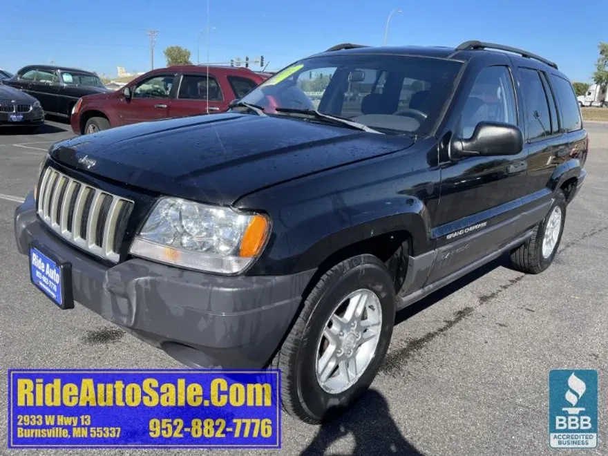 2004 Jeep Grand Cherokee Laredo photo 1