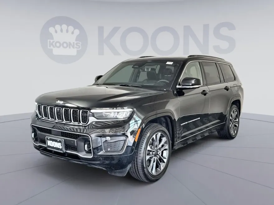 2024 Jeep Grand Cherokee Overland photo 1