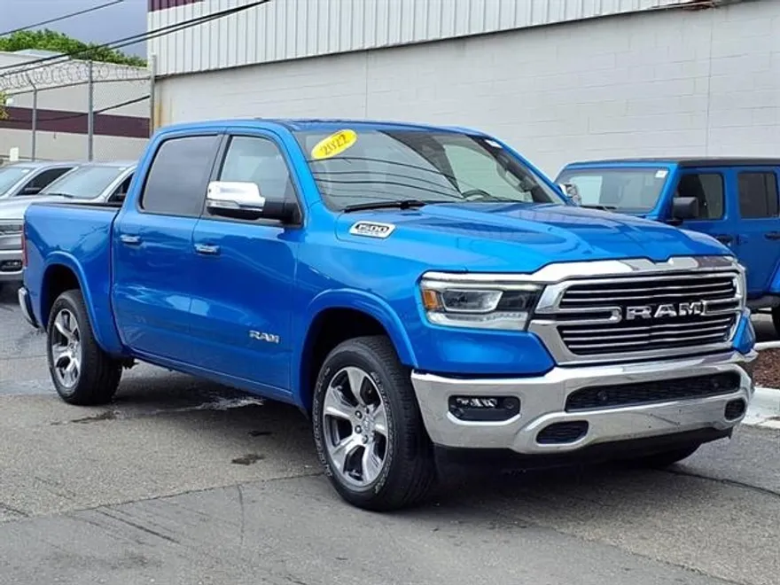 2022 Ram 1500 Laramie photo 1
