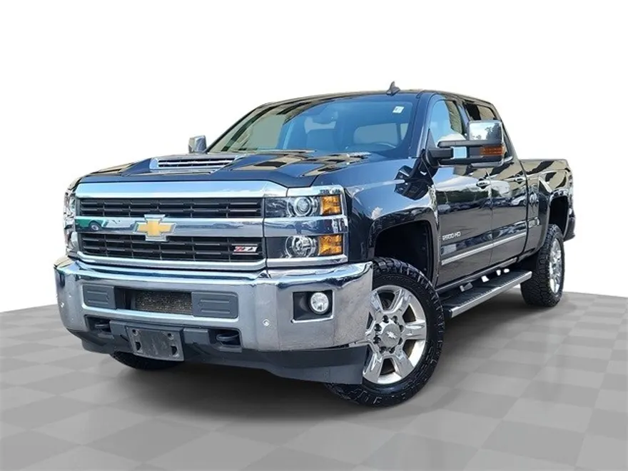 2017 Chevrolet Silverado 2500HD LTZ photo 1