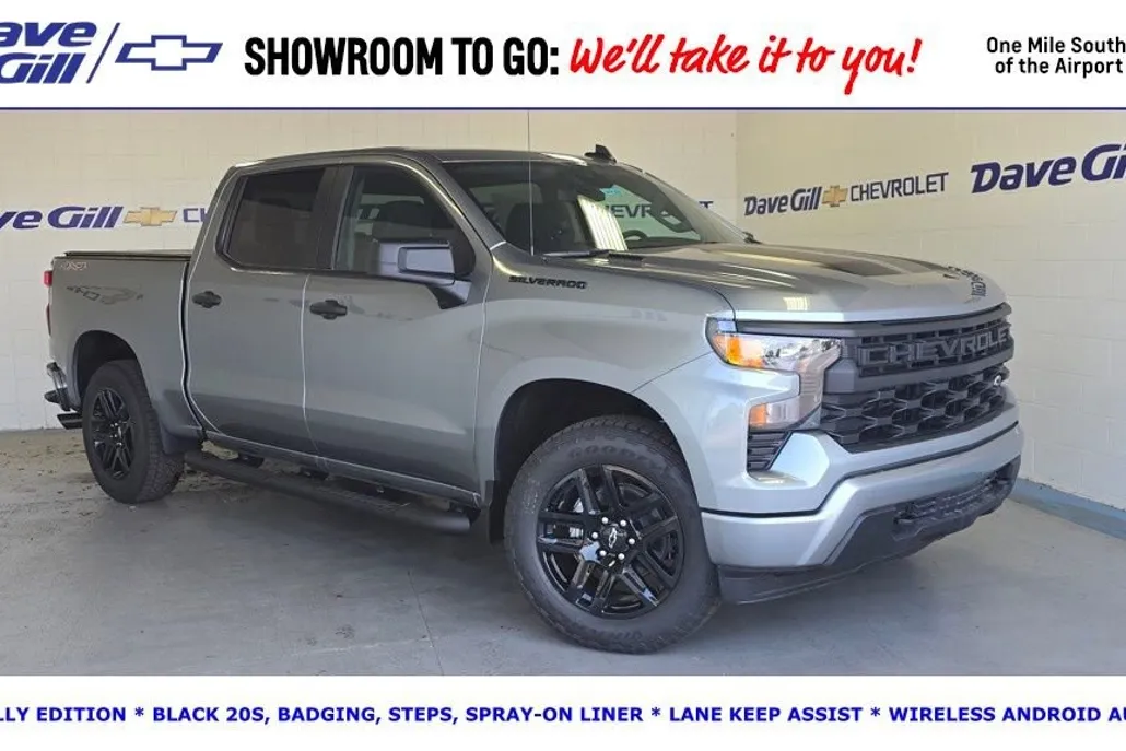 2026 Chevrolet Silverado 1500 Custom photo 1