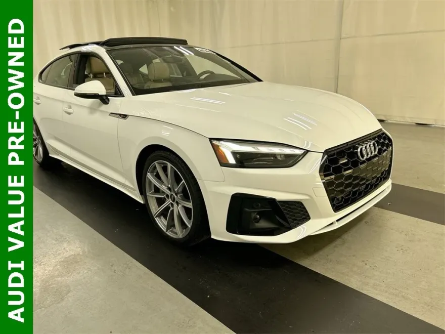 2025 Audi A5 45 S line Premium photo 1