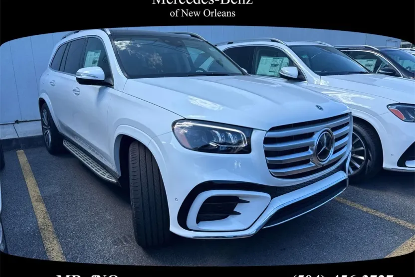 2026 Mercedes Benz GLS 450 4MATIC photo 1