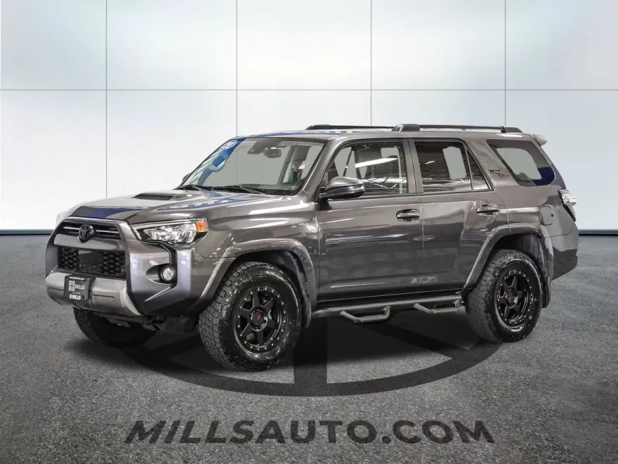 2020 Toyota 4Runner TRD Off-Road Premium photo 1