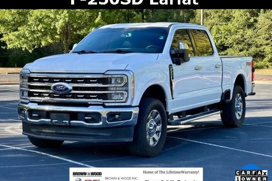 2024 Ford F-250 Lariat photo 1