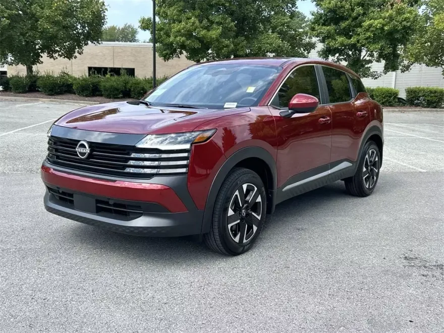 2025 Nissan Kicks SV photo 1