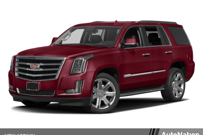 2017 Cadillac Escalade Luxury photo 1