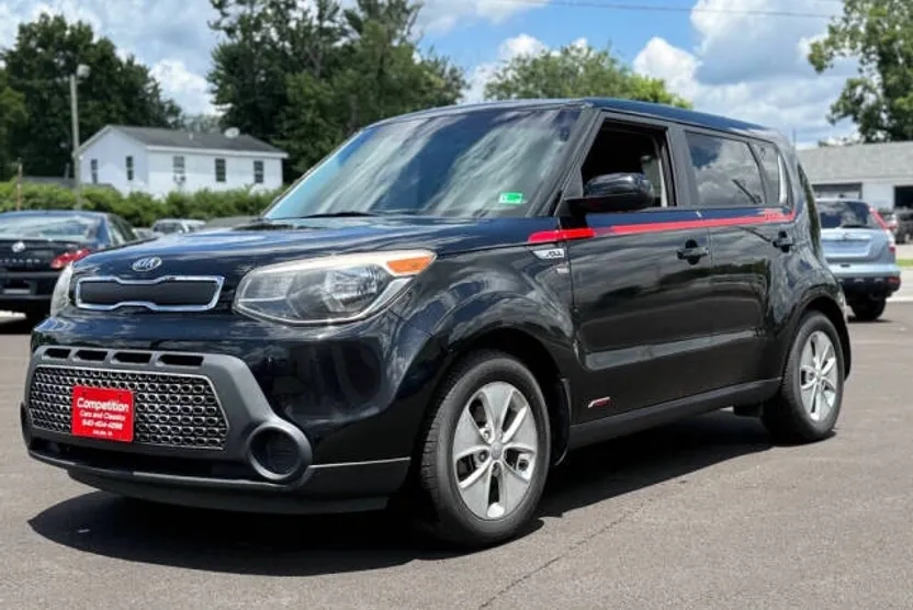 2016 Kia Soul Base photo 1