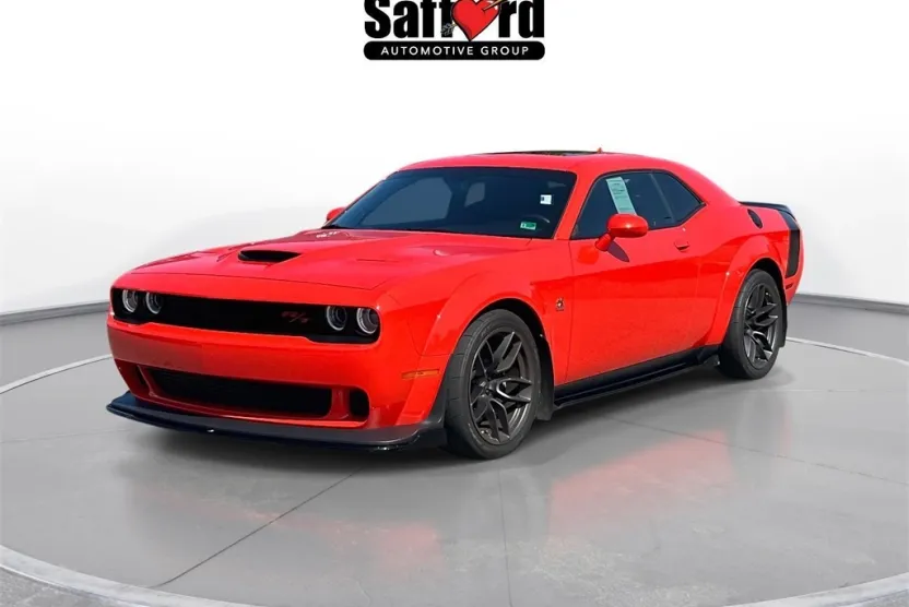 2021 Dodge Challenger R/T Scat Pack Widebody photo 1