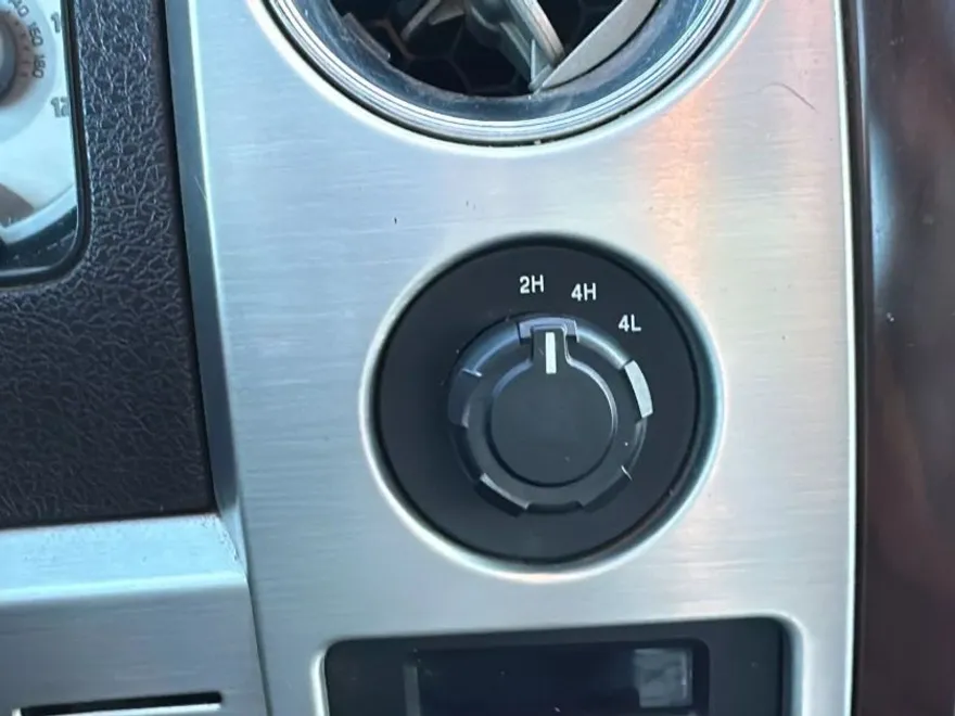 2009 Ford F-150 photo 1